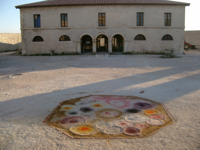 France – Îles de Frioul, Hôspital Caroline – Marseille      2004